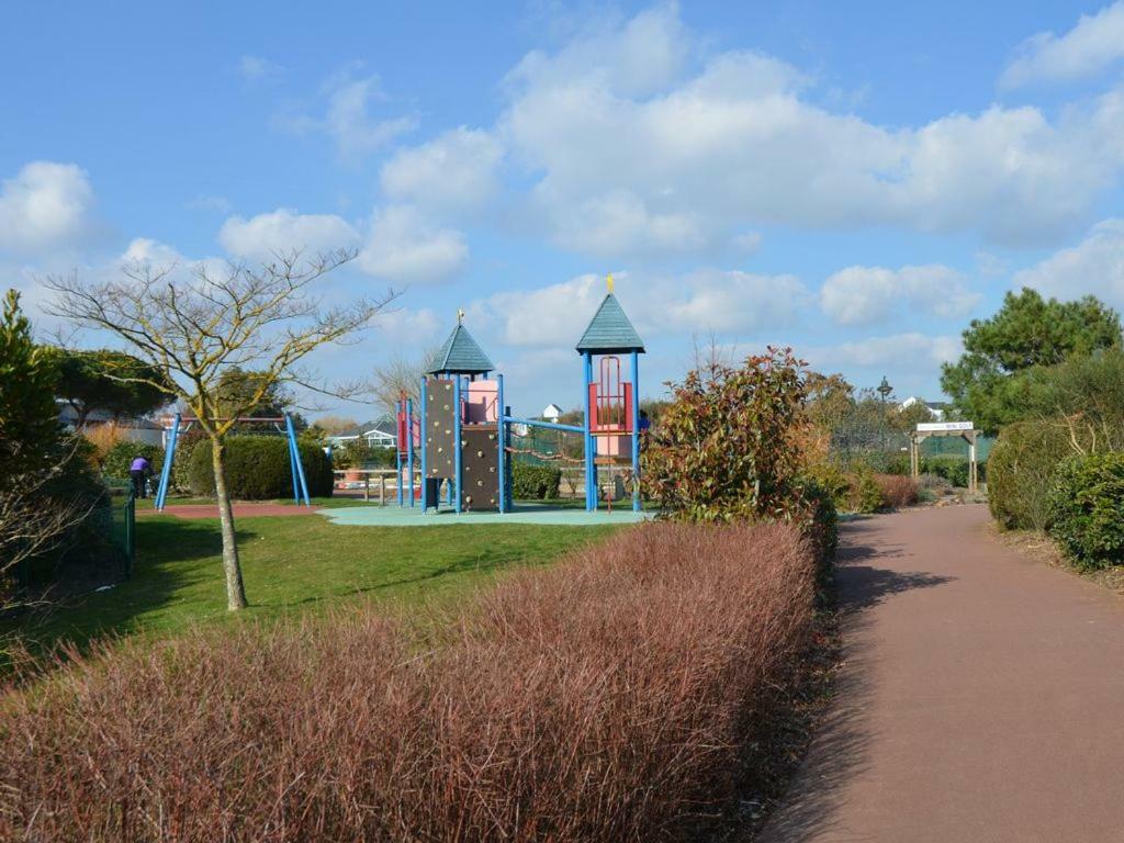 Appartement 2 Pieces Port-Bourgenay 31M2 - Acces Piscine Inclus Talmont-Saint-Hilaire Exteriör bild